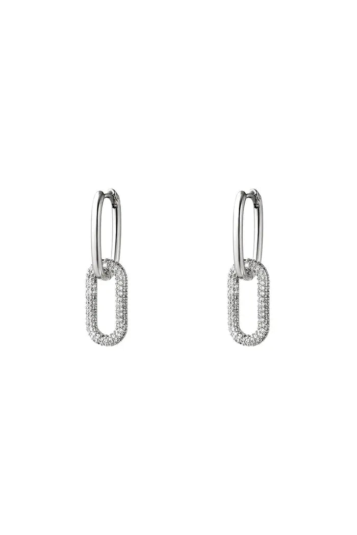 Earrings Linked