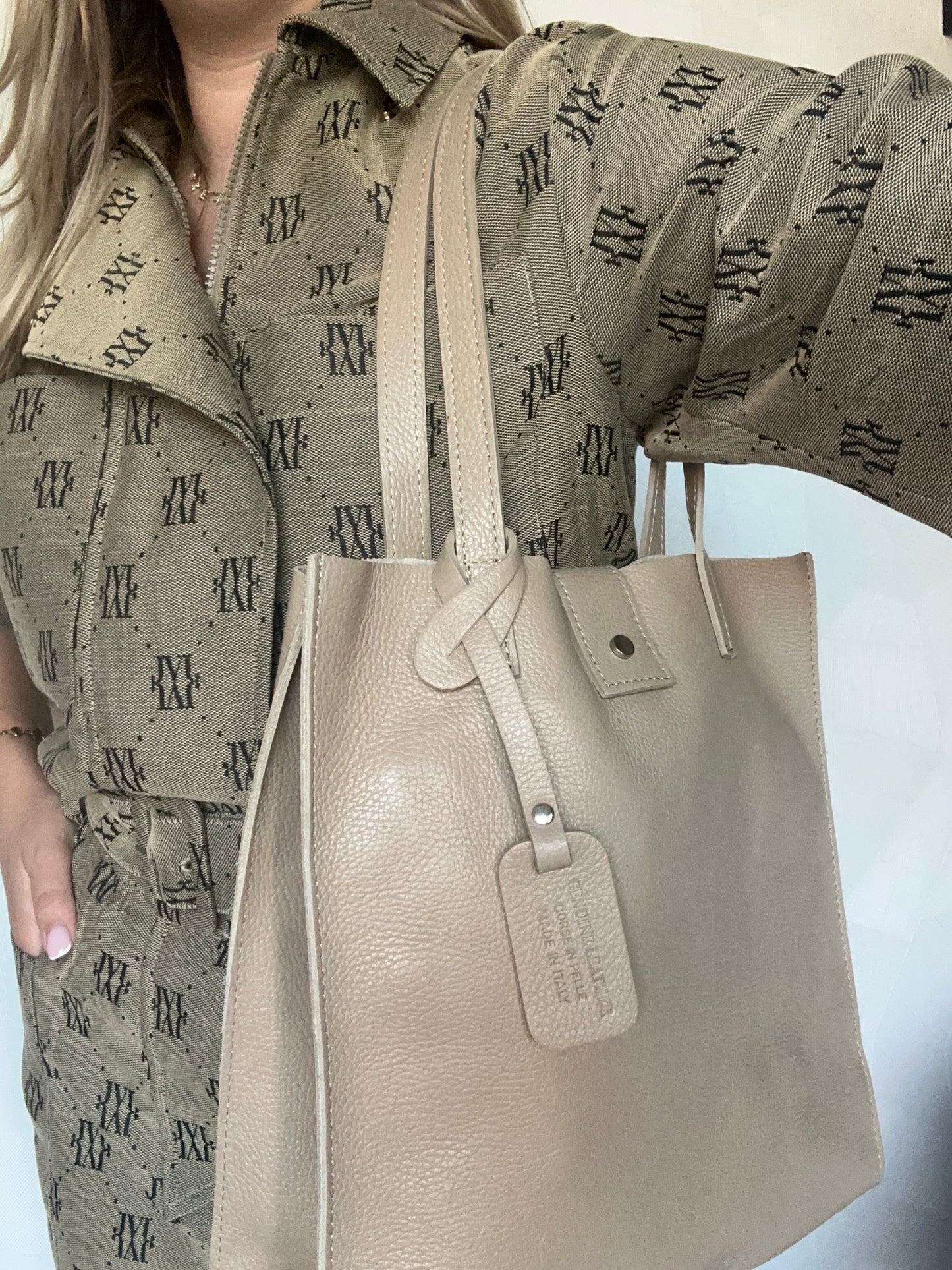 Jada Shopper Black