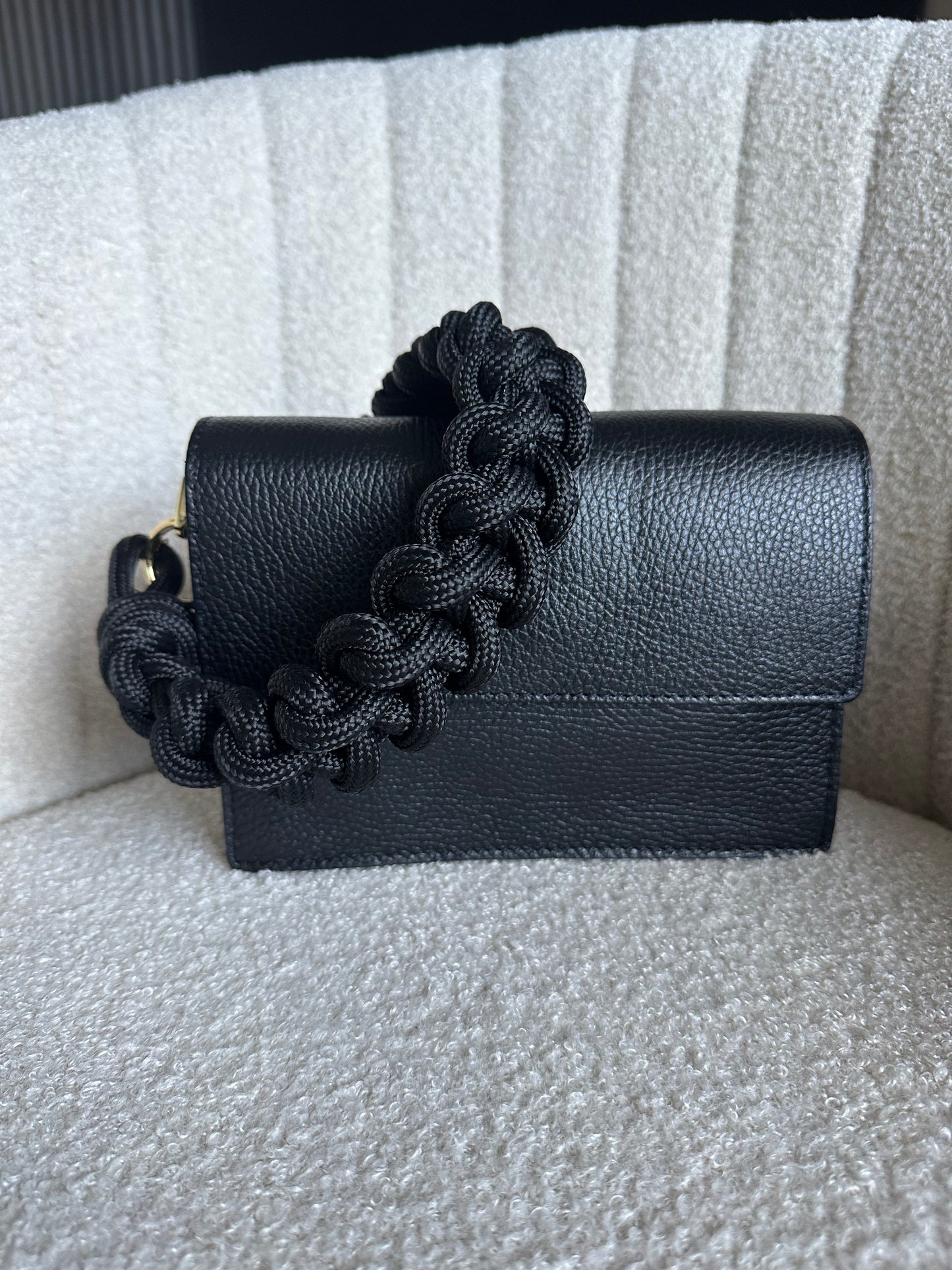 Amber Bag Black