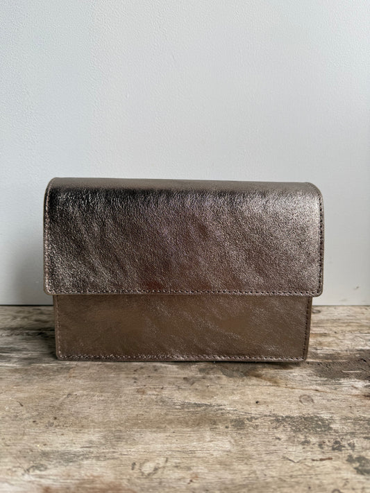 Amber Bag Metallic Bronze