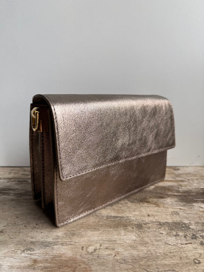 Amber Bag Metallic Bronze